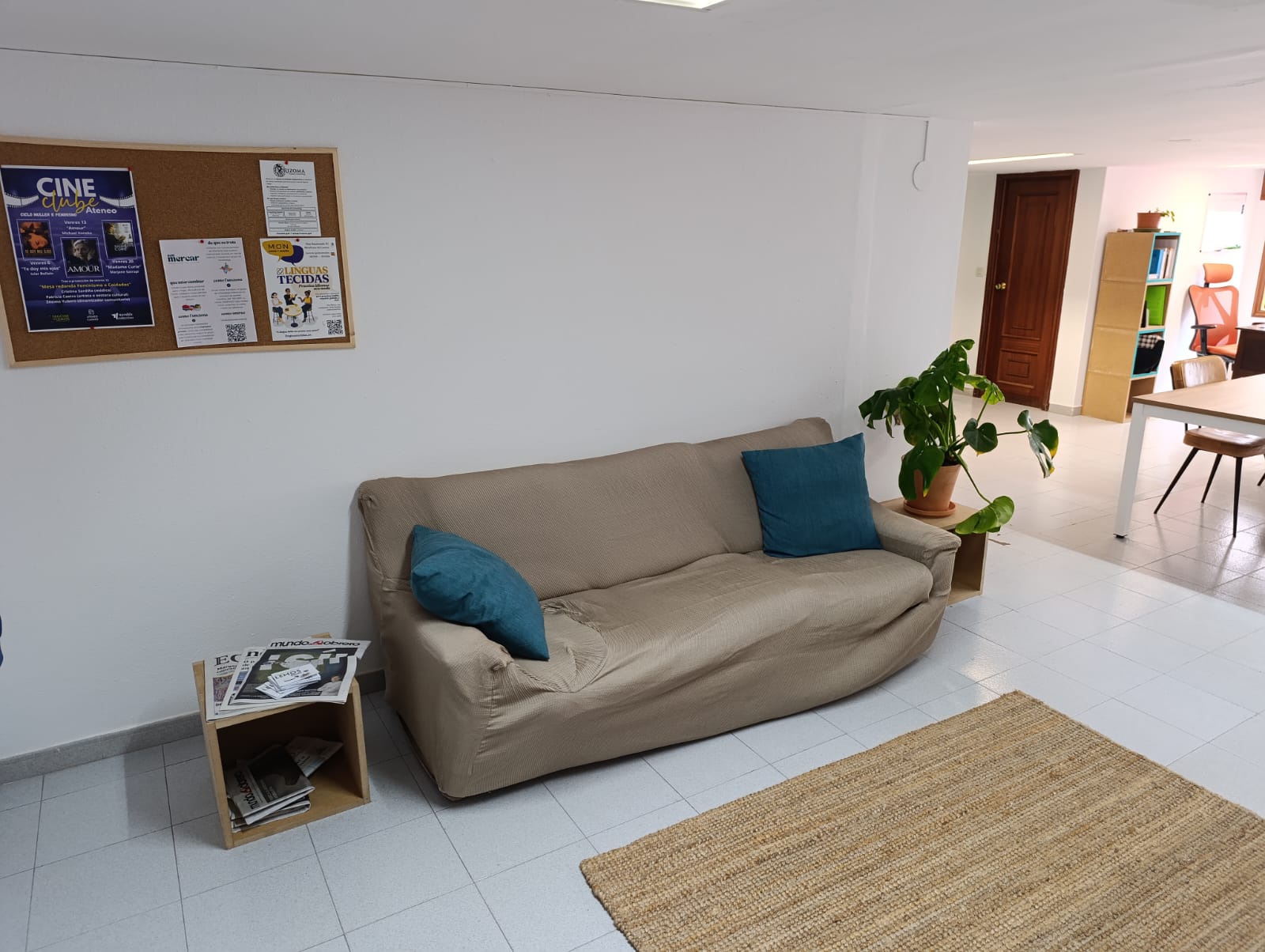 Relax zone at Rizoma Coworking